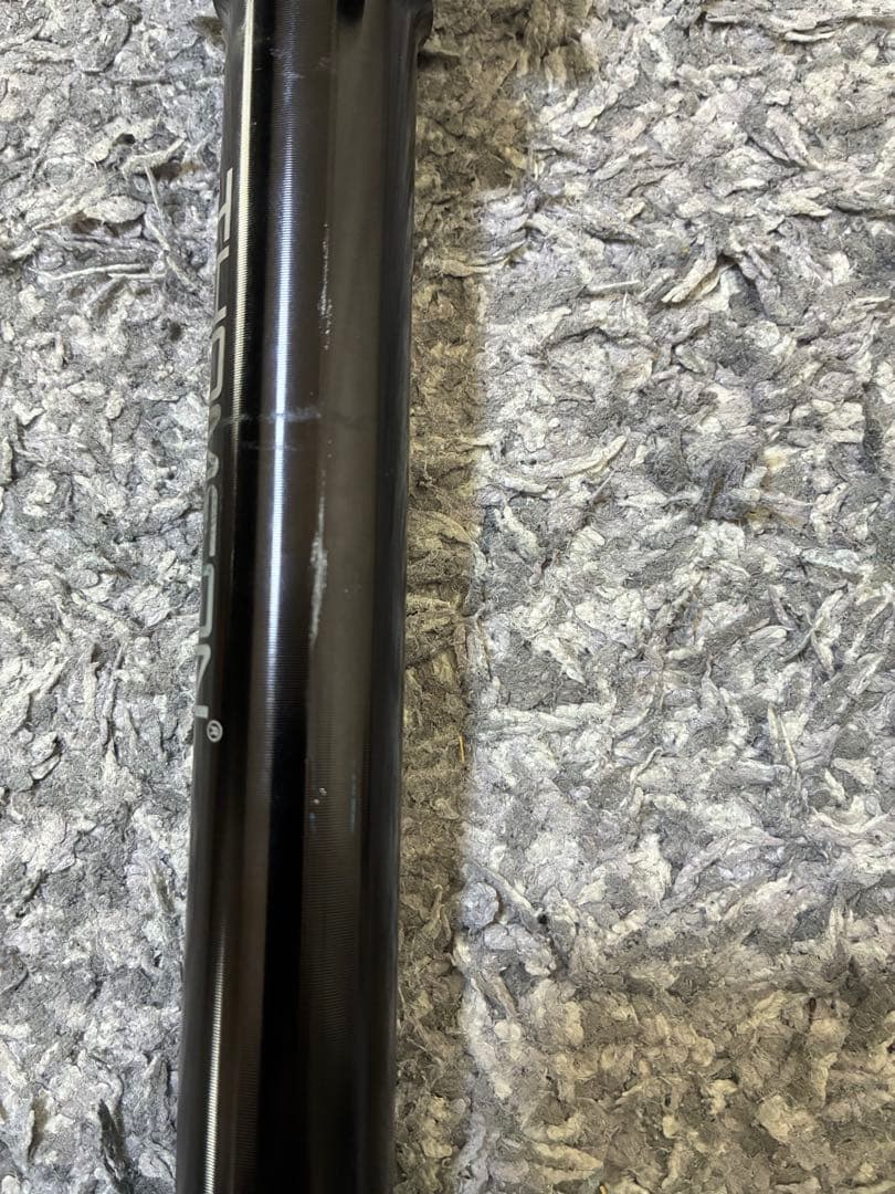 THOMSON シートポスト 27.2x330mm