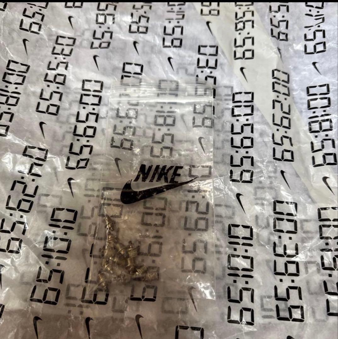 NIKE ドラゴンフライピンク＋ノースリブ＋ショートパンツ＋ブールジャケット
