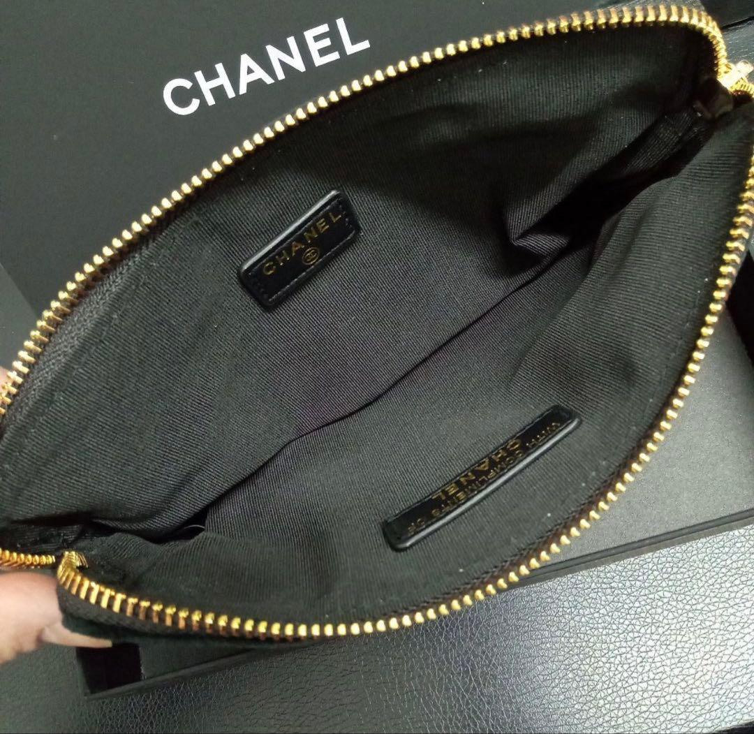 K*6様 CHANEL ベルベット クラッチ