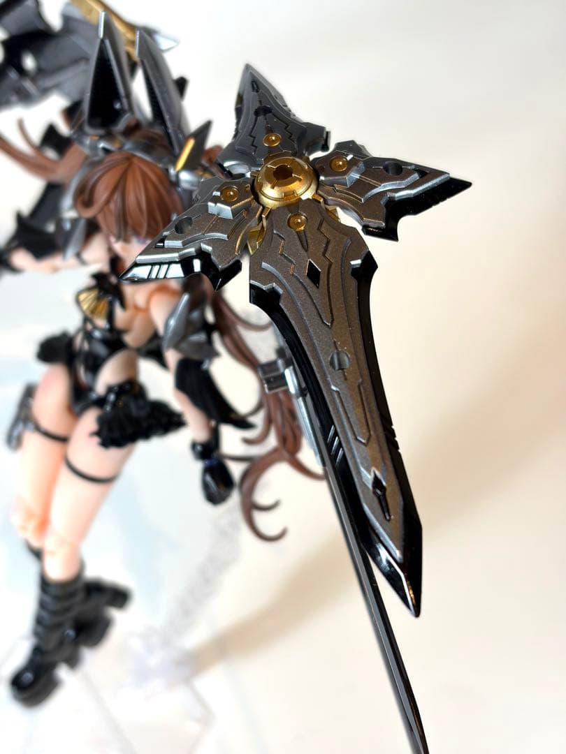 デザイアメイデン　レイダー　塗装済み完成品　メガミデバイス　コトブキヤ