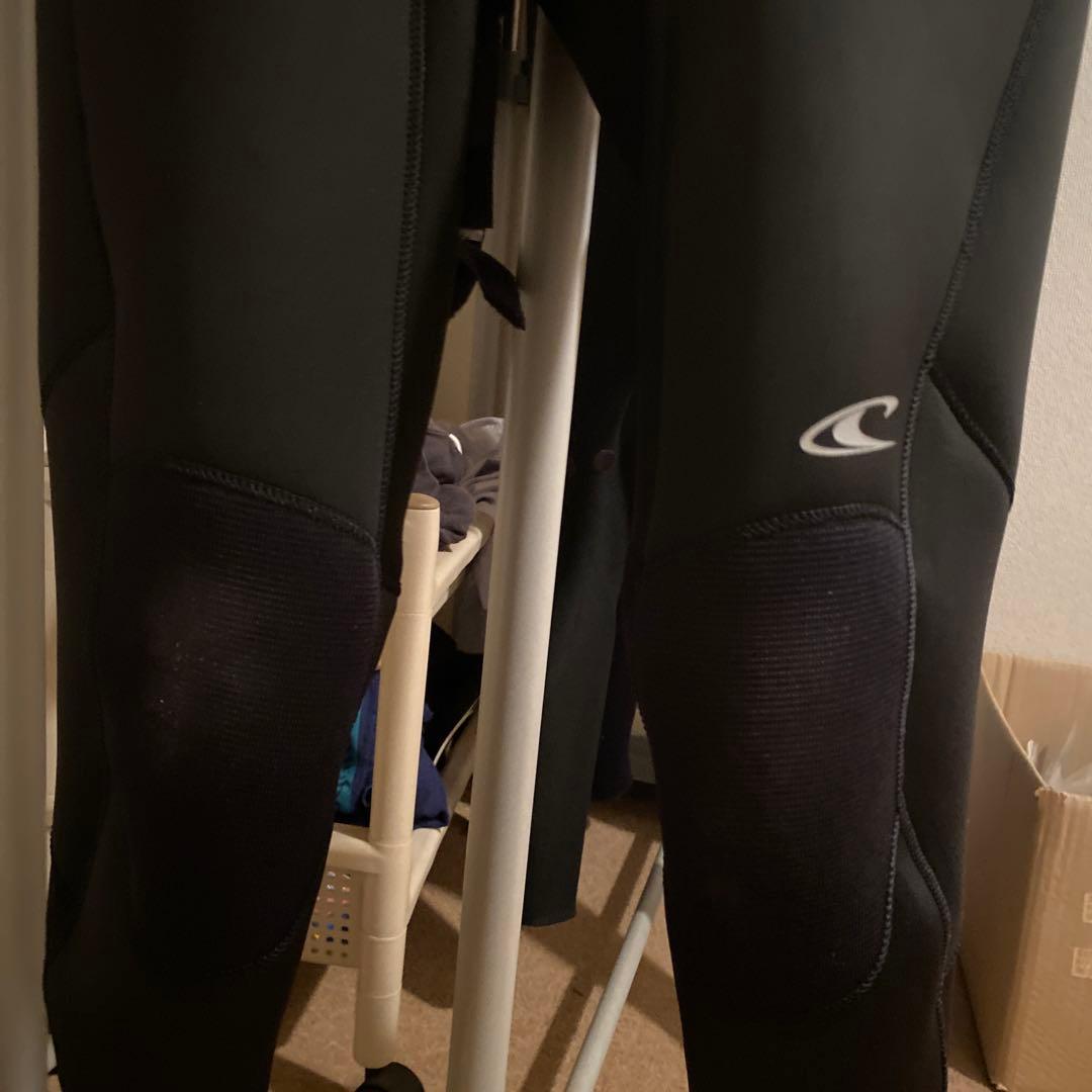 O'Neill SuperFreak ブラック シーガル　今季春に購入サイズＬＢ