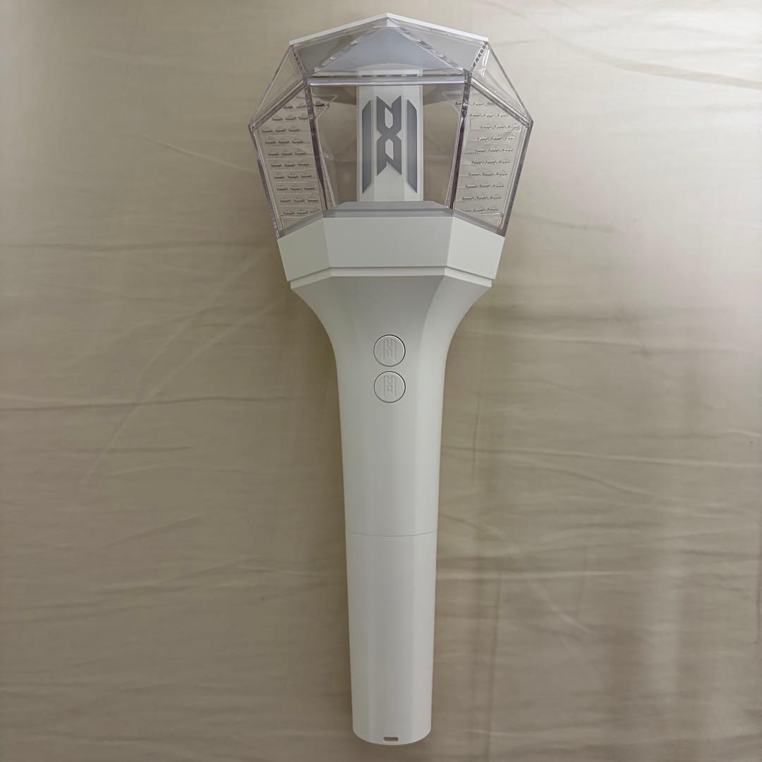 アイドル MONSTA X OFFICIAL LIGHT STICK VER.3