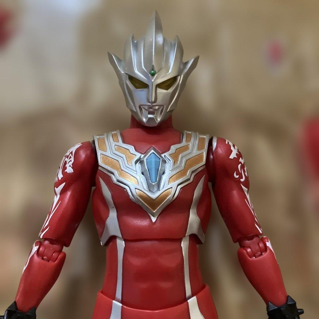 S.H.Figuarts フィギュアーツ　ウルトラマン　レグロス　開封美品