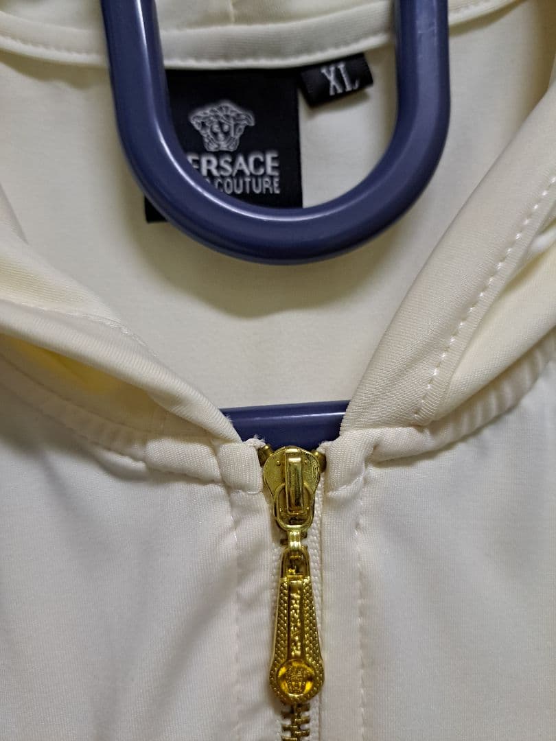 ゴルフウェアジャージレディースVERSACE セットアップ ジップパーカー 白