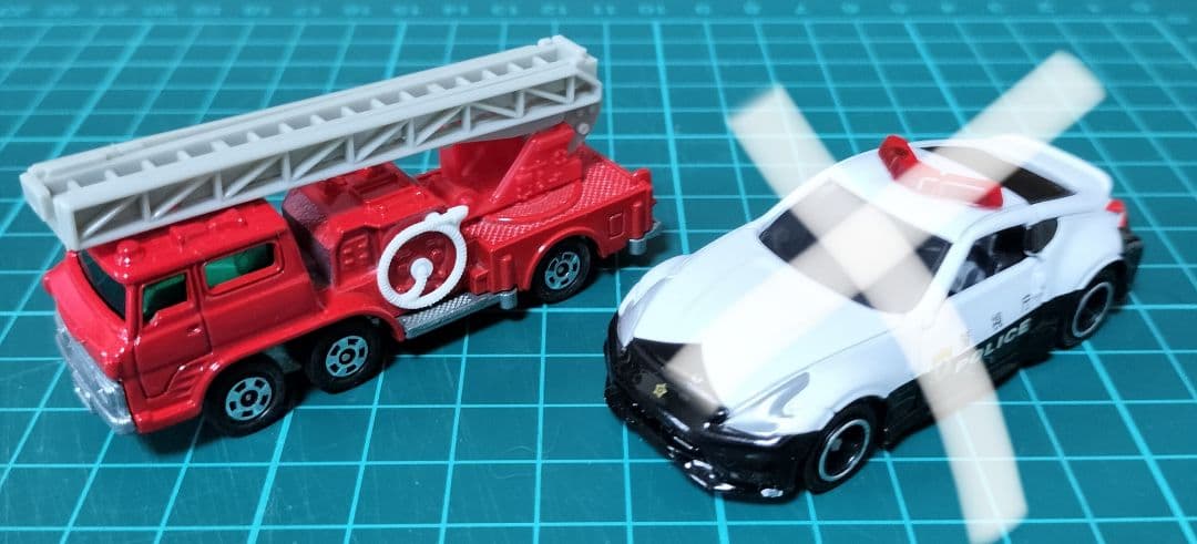 トミカ　14台セット