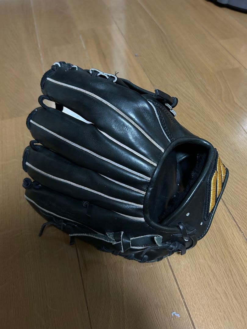 ミズノプロ　硬式内野用グローブ