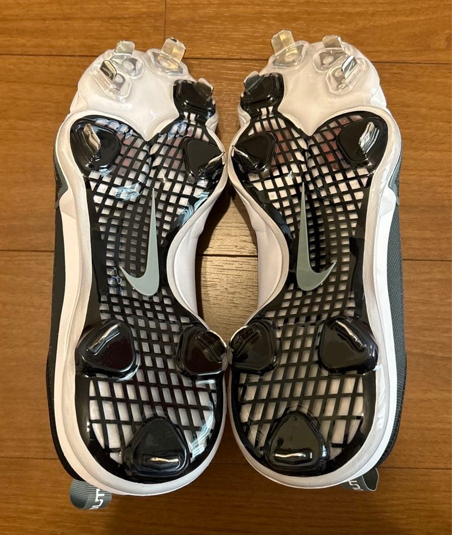 【新品未使用】NIKE FORCE ZOOM TROUT 9 PRO