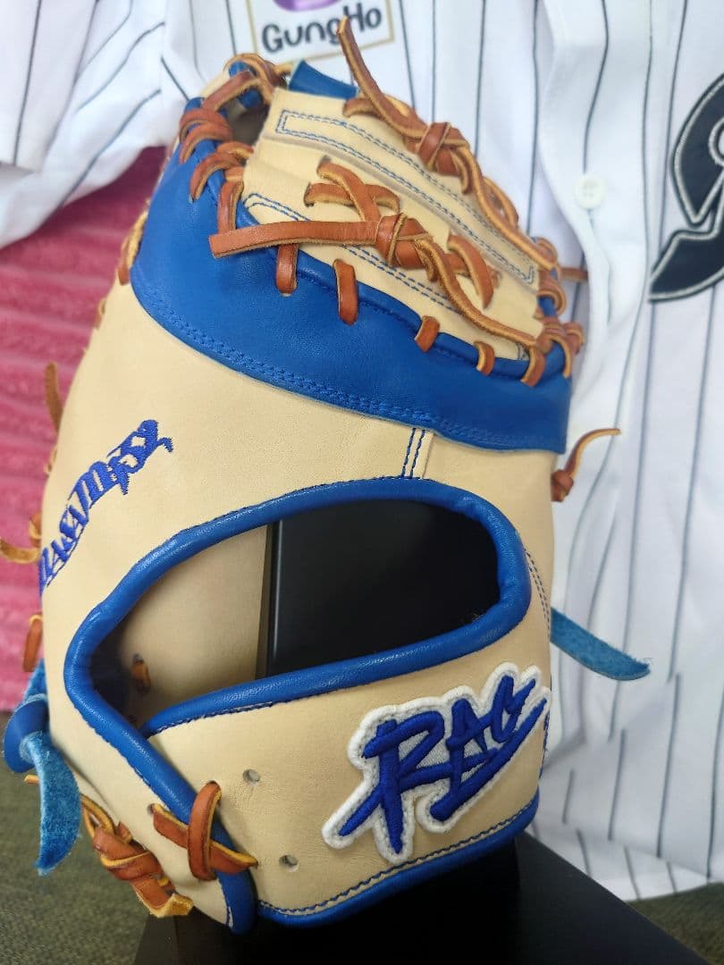 T*君様 NPB ラグデリオン プロ野球選手支給品硬式 グラブ、ミット2点セット