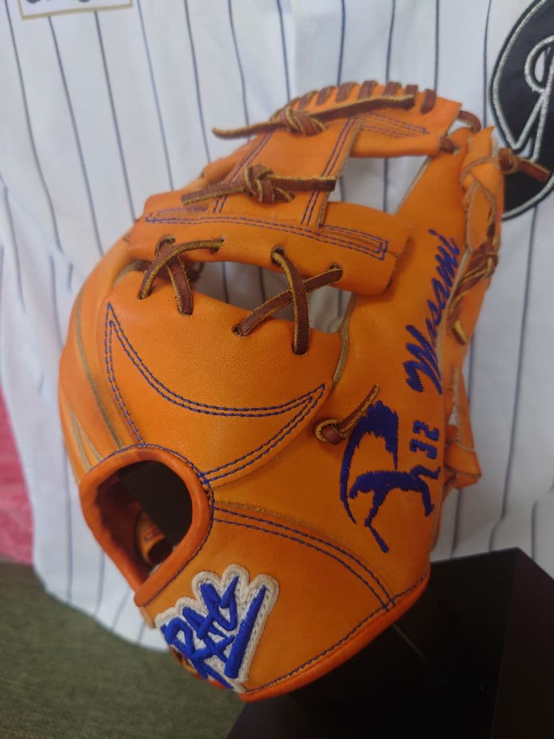 T*君様 NPB ラグデリオン プロ野球選手支給品硬式 グラブ、ミット2点セット