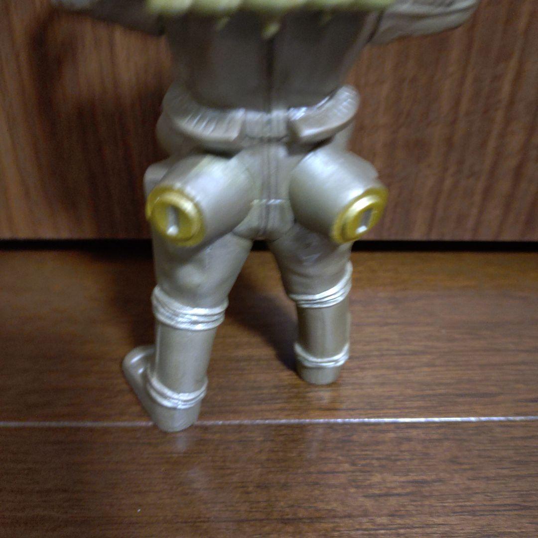 バンダイBANDAIアルティメットルミナス光るキングジョーウルトラセブン