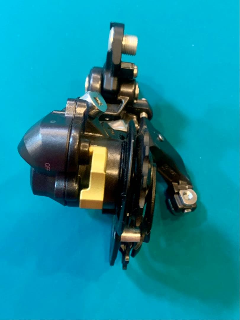 SHIMANO シマノ　SAINT セイント　RD-M820 リアディレーラー