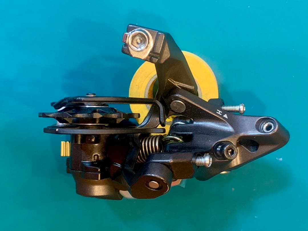 SHIMANO シマノ　SAINT セイント　RD-M820 リアディレーラー