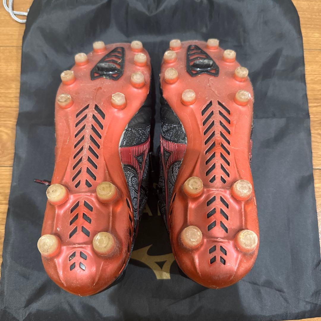 MIZUNO MORERIA NEO3 セルヒオ・ラモス 黒/赤 25.5cm