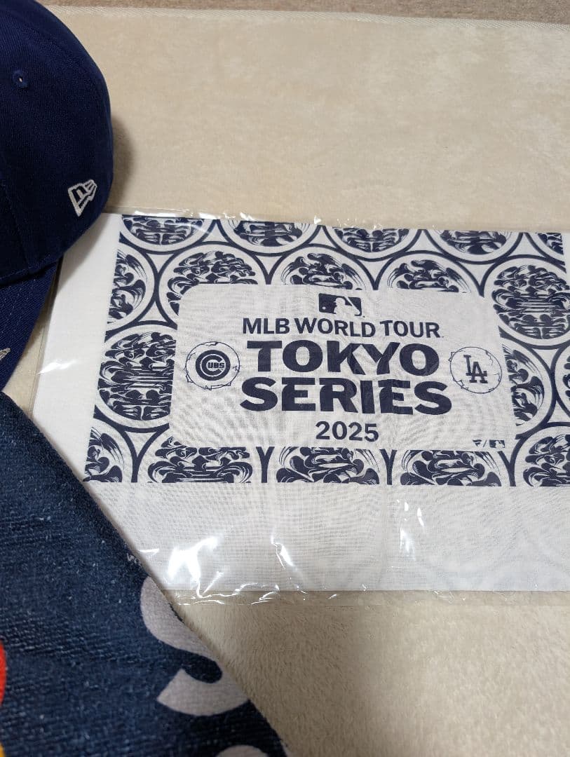 2025東京開幕戦　ドジャース MLBキャップ 2025　タオルストラップ他