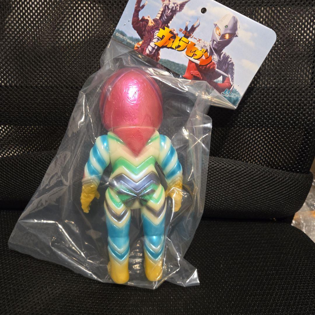 ソフビ　ガッツ星人　m1号　ウルトラマン