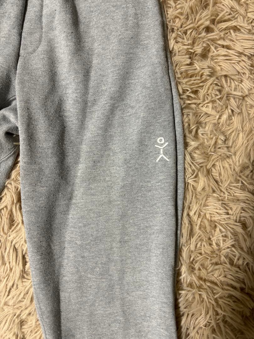 This is my sportswear ランニングスエットパンツ V3