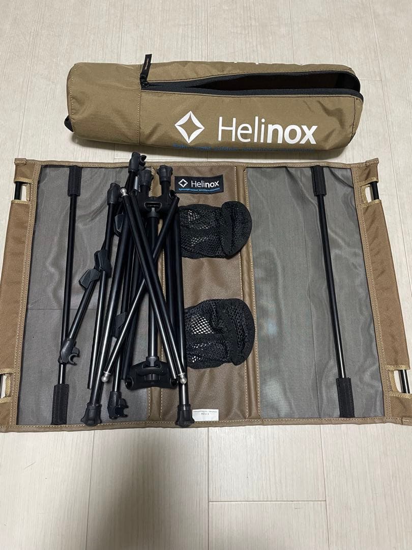 ぴーやー Helinox Table One アウトドアテーブル