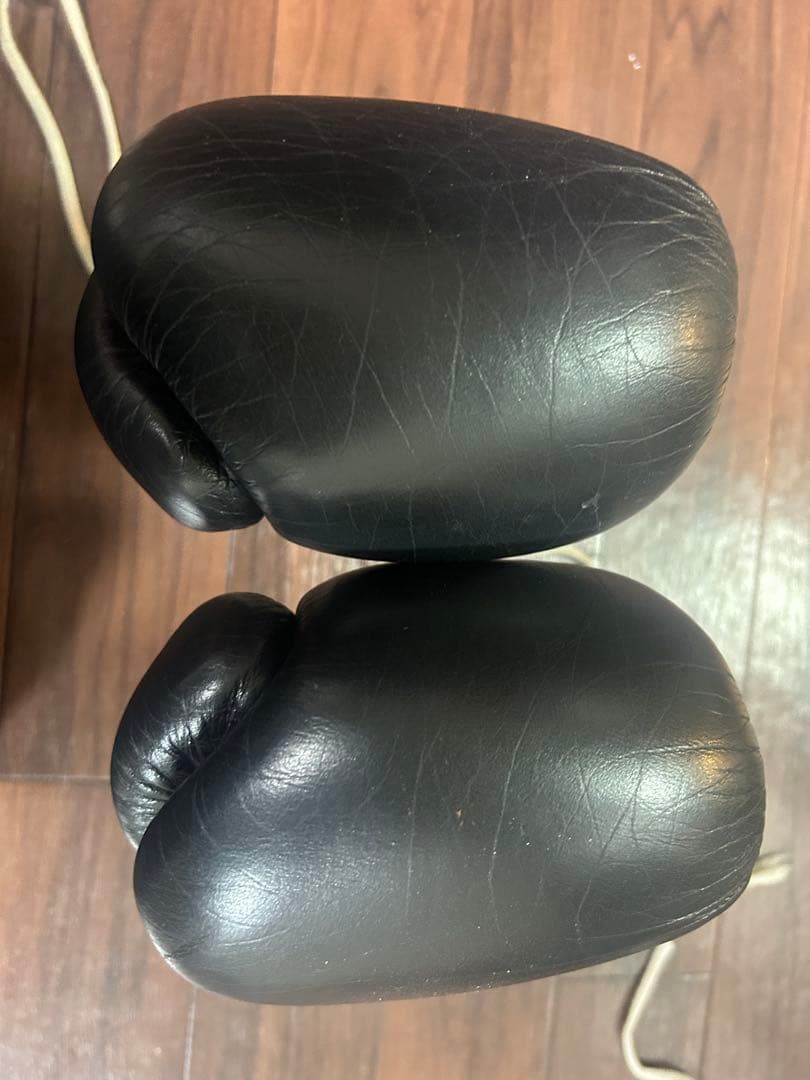 ウィニング　winning 8oz 中古　グローブ