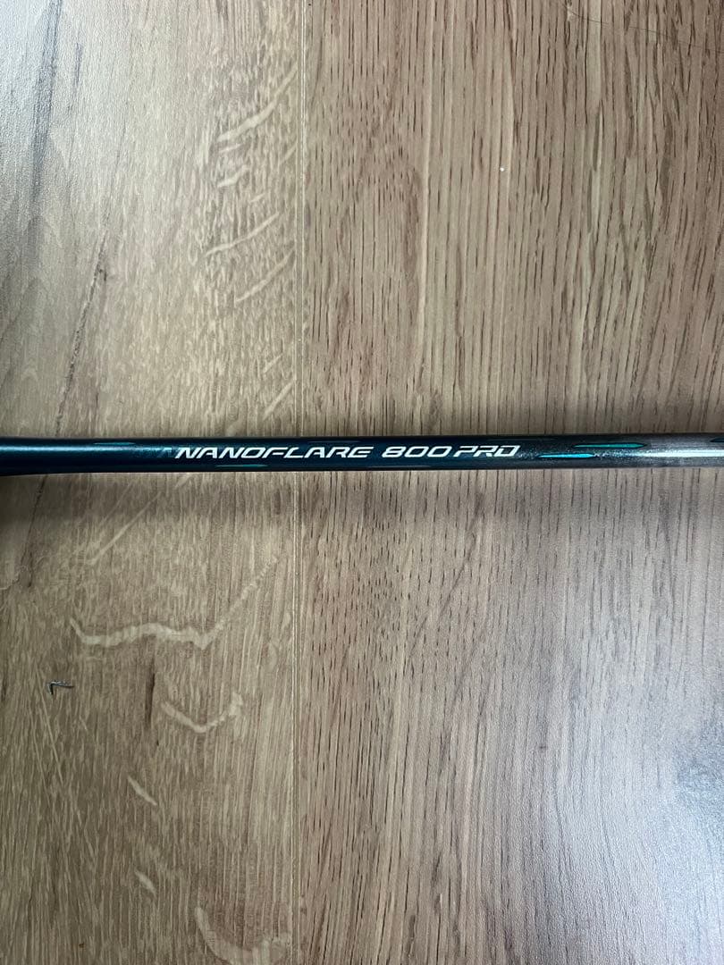 ヨネックス　ナノフレア800PRO