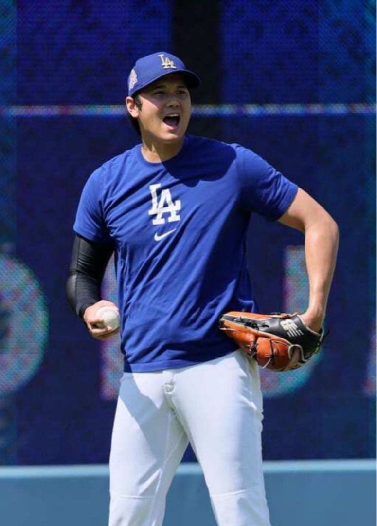 大谷選手着用品 ドジャース 練習用シャツ MLB正規品 サイズM 新品タグ付