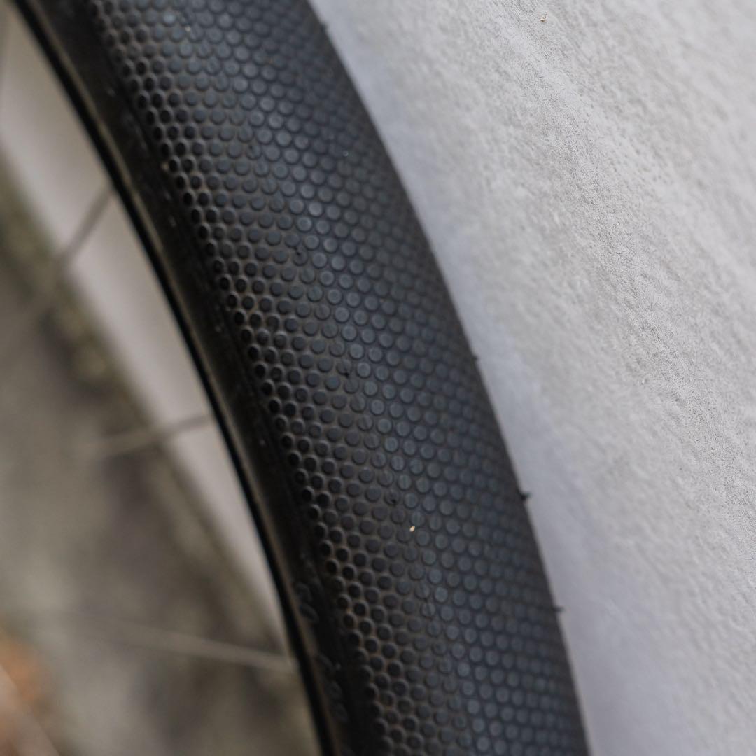 シャッターダイナモハブ+DT swissホイール フロント QR100mm