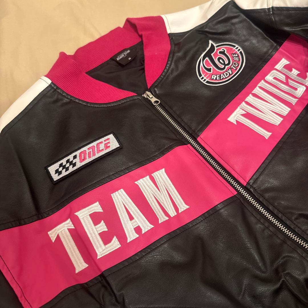 TWICE スタジャン M