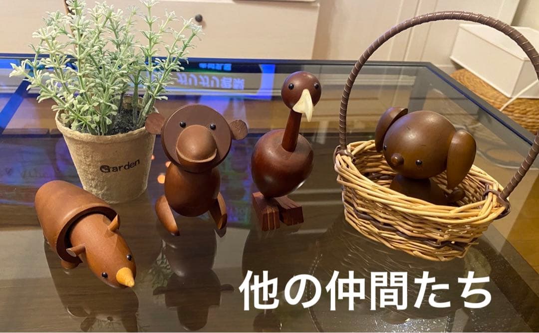 昭和レトロインテリア【美品】黒電話 木製の犬 カゴ 3点セット
