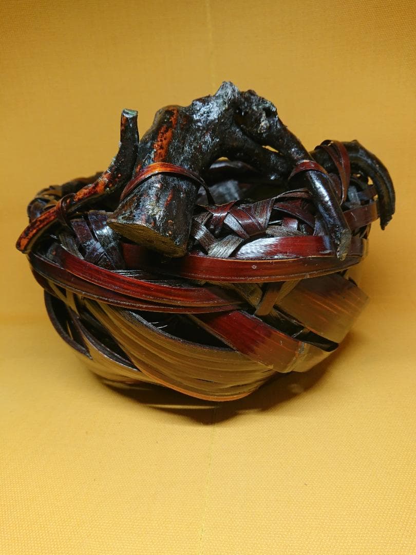 【美品】紫竹花籠　古竹細工　花器　置物　インテリア　工芸品　美術品　A1018