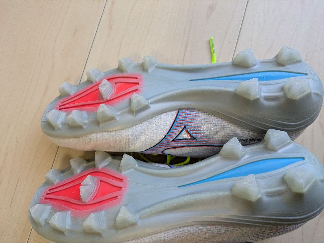 MIZUNOALPHAELITE24センチ