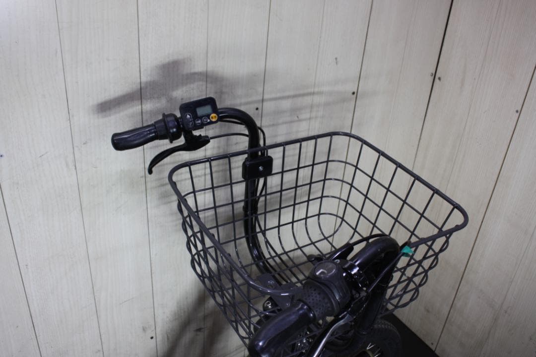 ブリヂストンbikke POLAR e BP0D38 20インチ 8AH LED