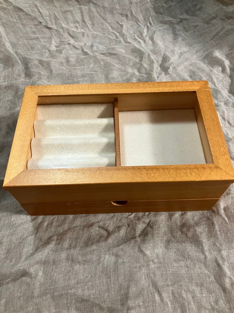 ジュエリーケース　アクセサリーケース　キャトルセゾン