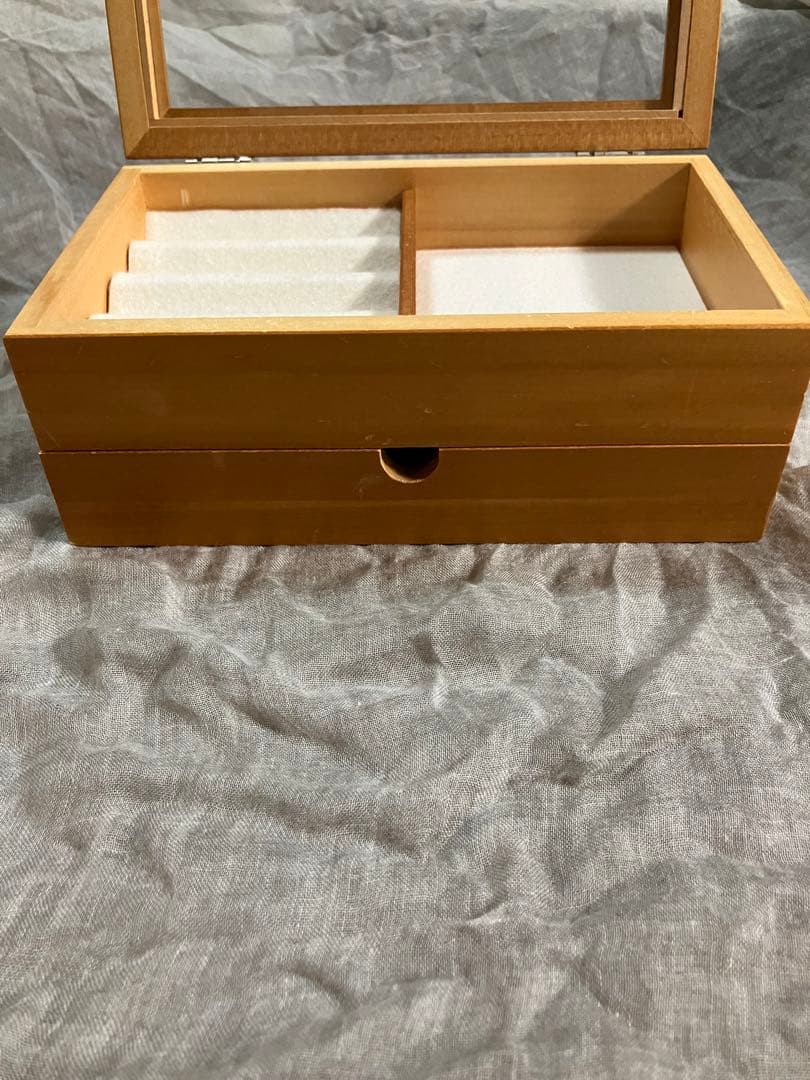 ジュエリーケース　アクセサリーケース　キャトルセゾン