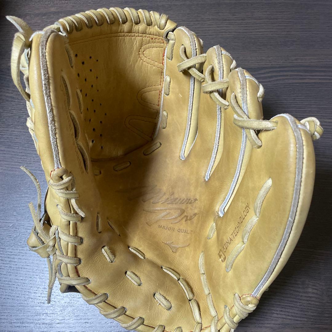 Mizuno プロ硬式 投手用グローブ
