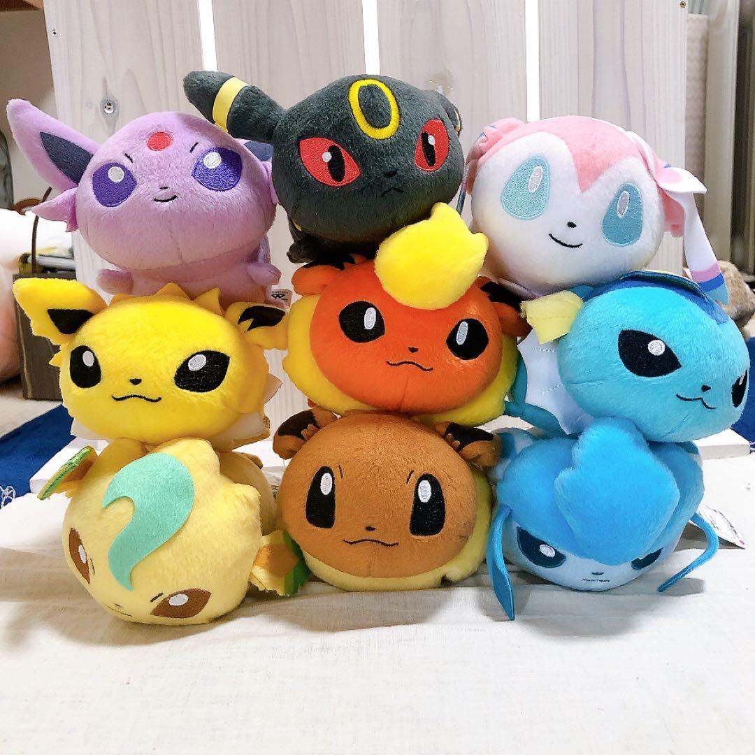ポケモン　ブイズ　ころりん　フレンズ　ぬいぐるみ　寝そべり　ゲーセン
