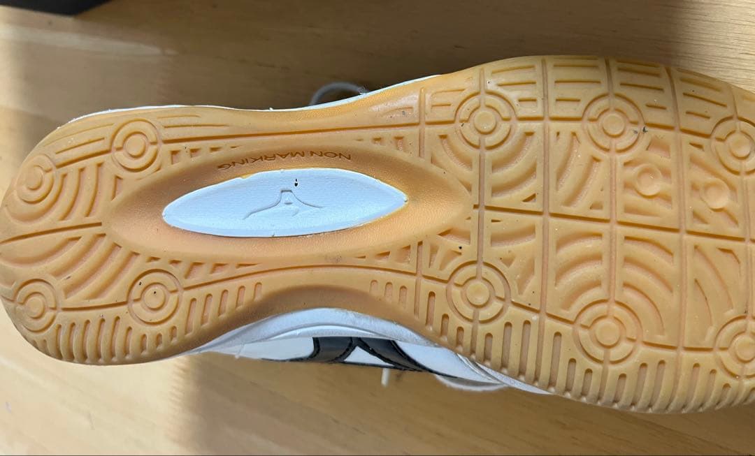 Mizuno Morelia サッカーシューズ ホワイト/ブラック　24cm