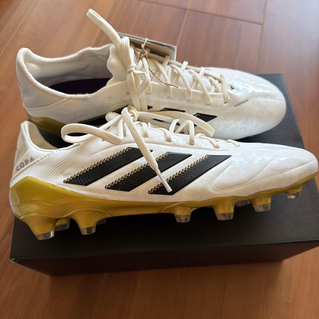 adidasコパ ピュア 3 ELITE HG/AG ジャパン