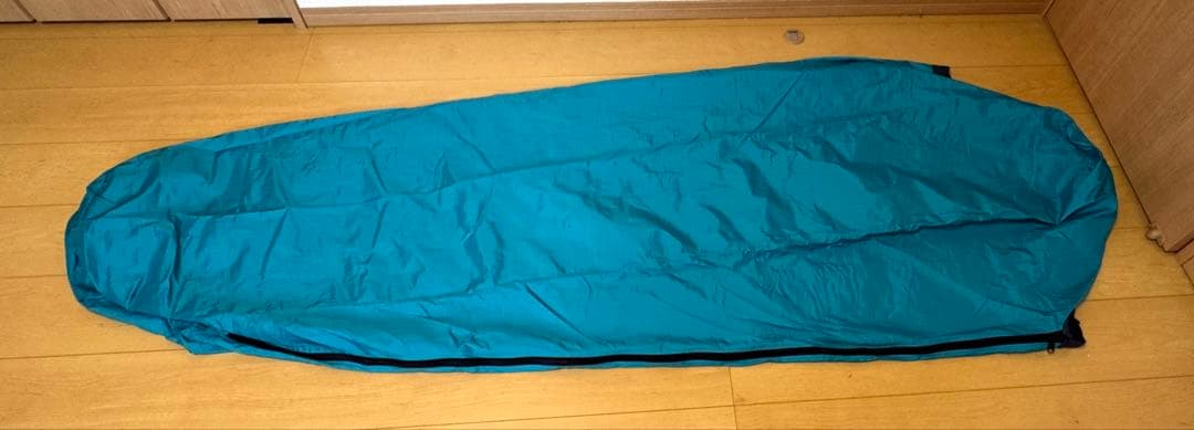 美品　BAILESS バイレス　ゴアテックス シュラフカバー