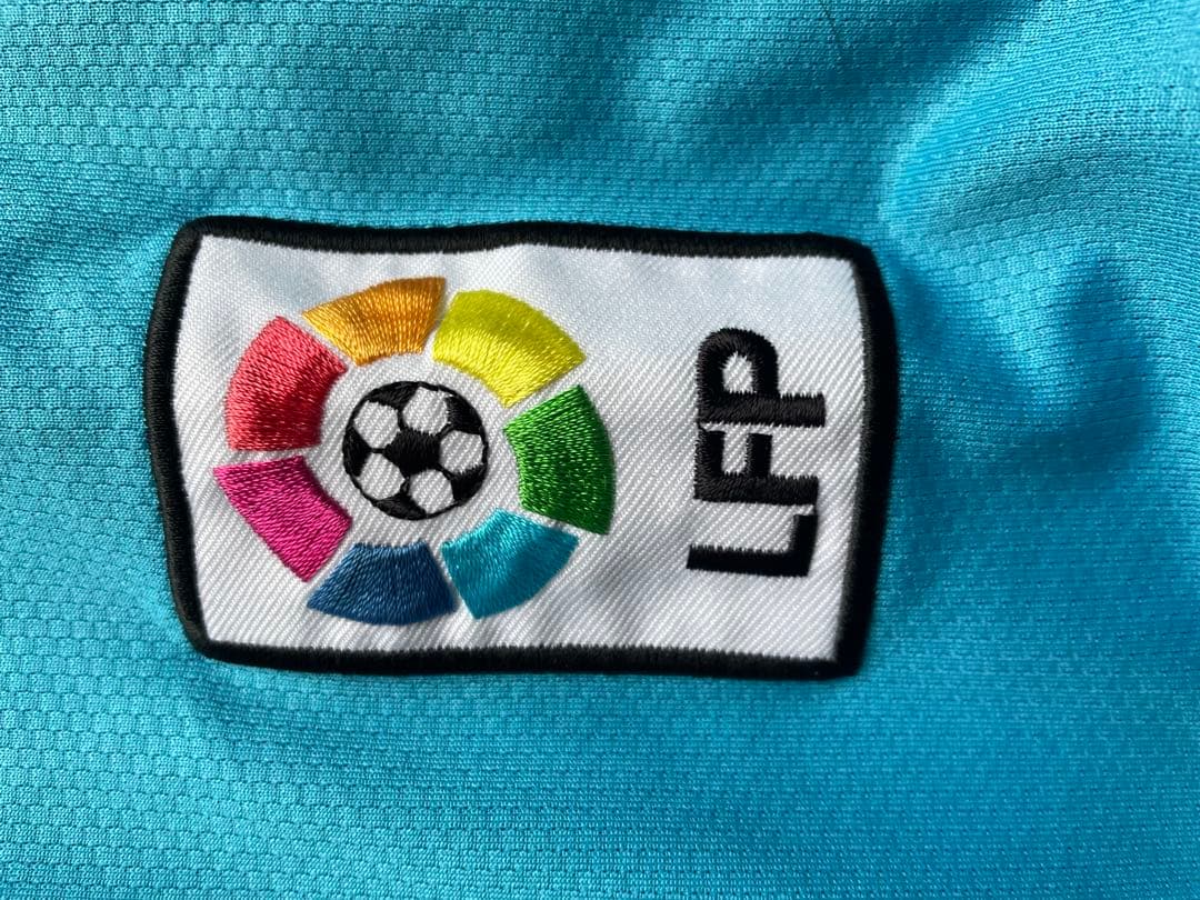 【希少】バルセロナ アウェイ カンプノウ50周年 サッカー ユニフォーム