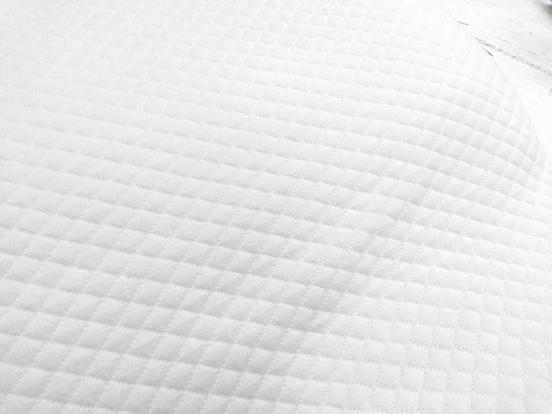 昭和西川　ギガ枕EX　90×70×9.5ｃｍ　寝具　未使用未開封カバー付▲
