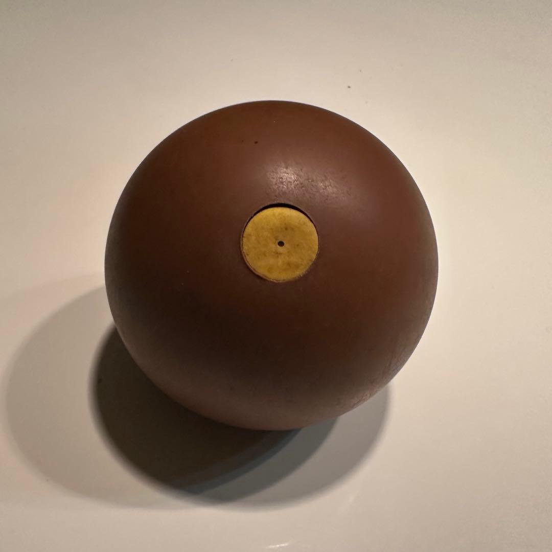 砲丸投げ　NISHIスポーツ Trial 室内用　ソフト砲丸　2.72kgです。
