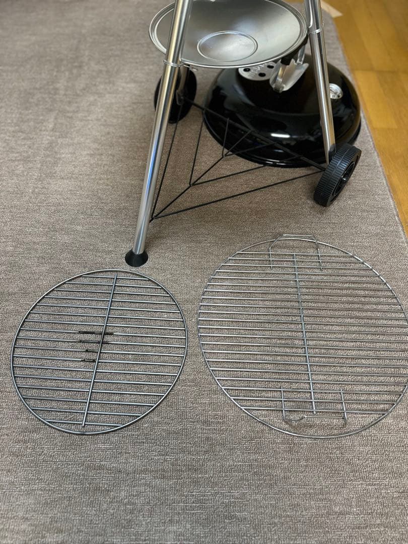 【新古品】　Weber ウェーバー バーベキューコンロ 47cm 温度計付き