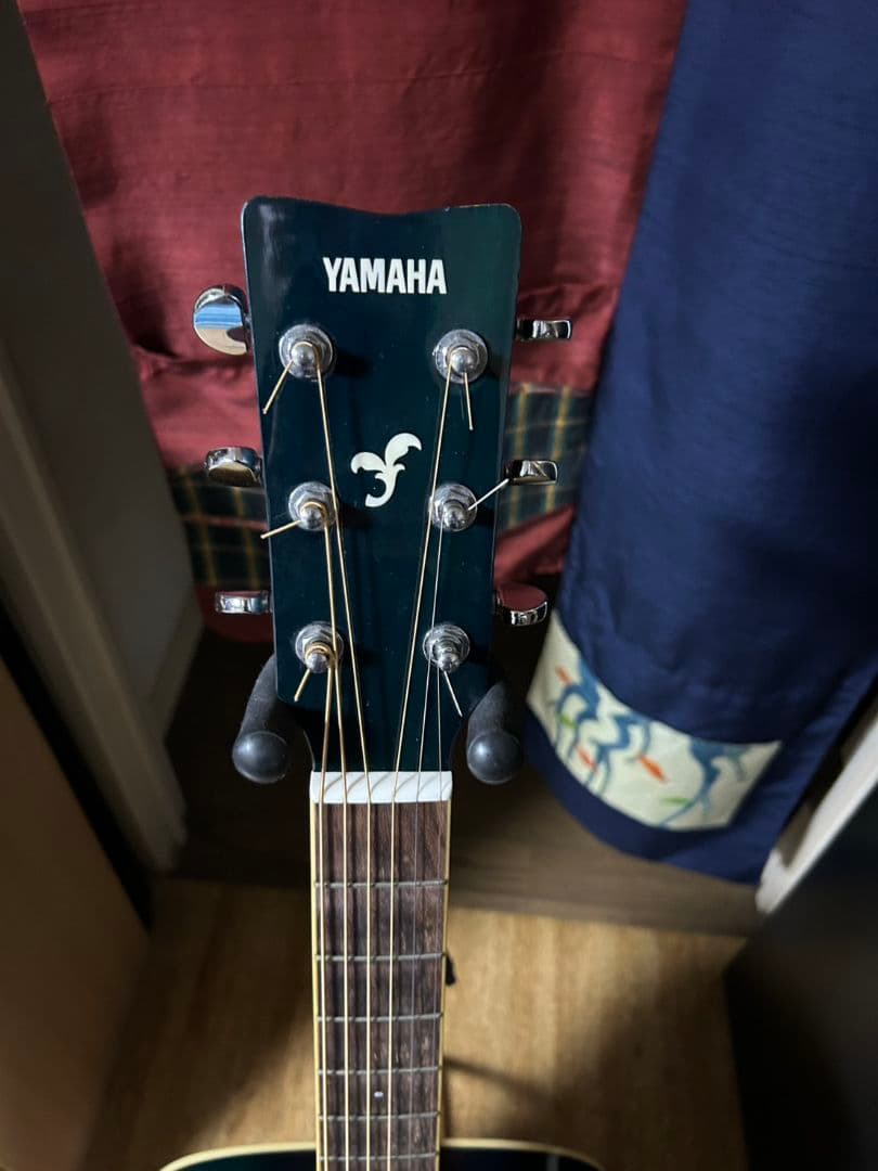 ブランドYAMAHA (ヤマハ) FS820　アコギ　アコースティックギター
