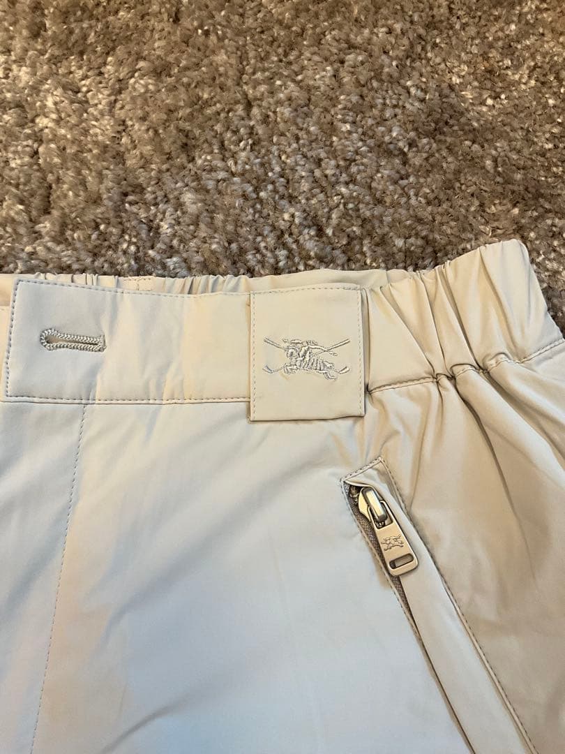 バーバリーゴルフ⛳️ パンツ　 レディース