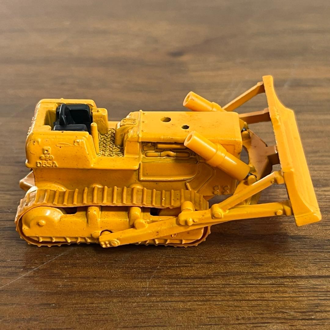 トミカ　コマツ特注　ブルドーザー　D65A