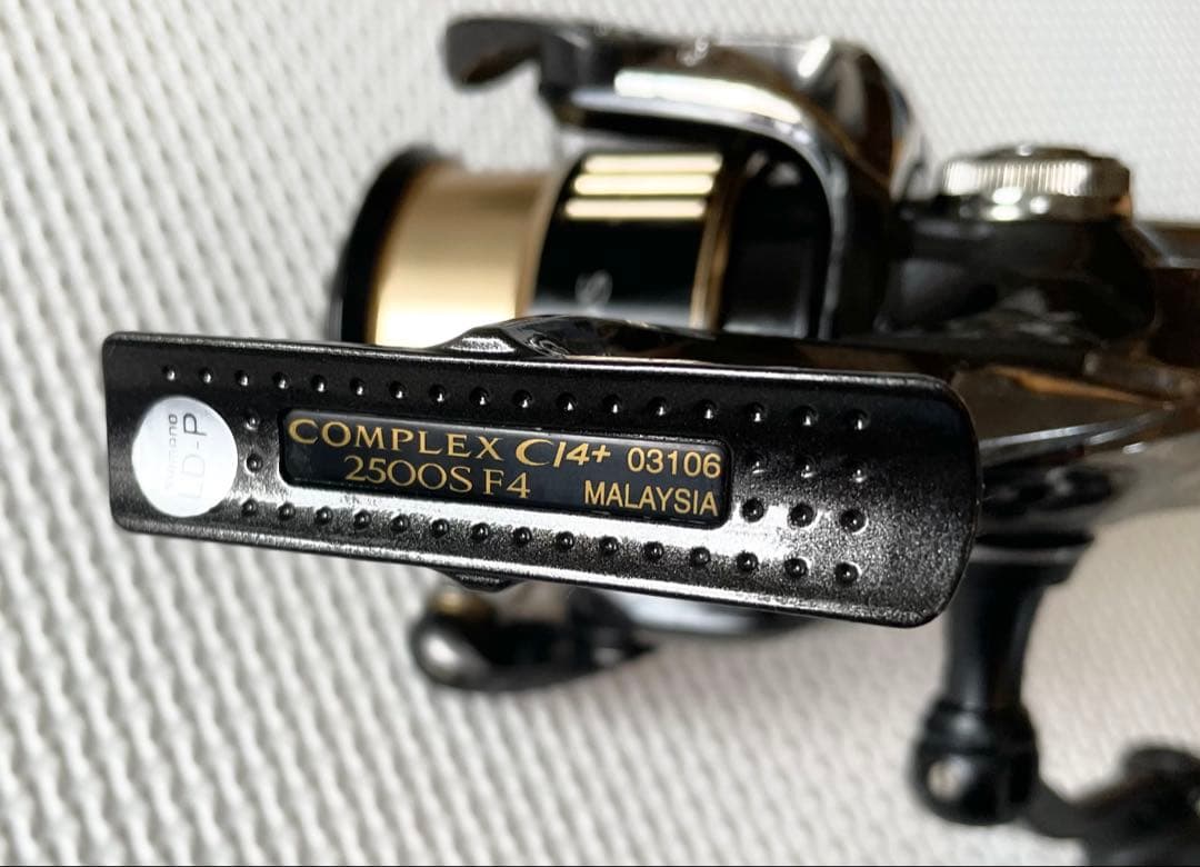 シマノ　コンプレックスCI4＋　2500S F4 美品