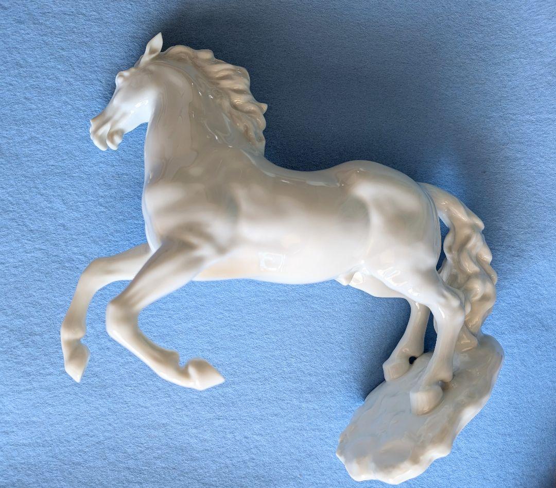 馬の置物　馬のオブジェ