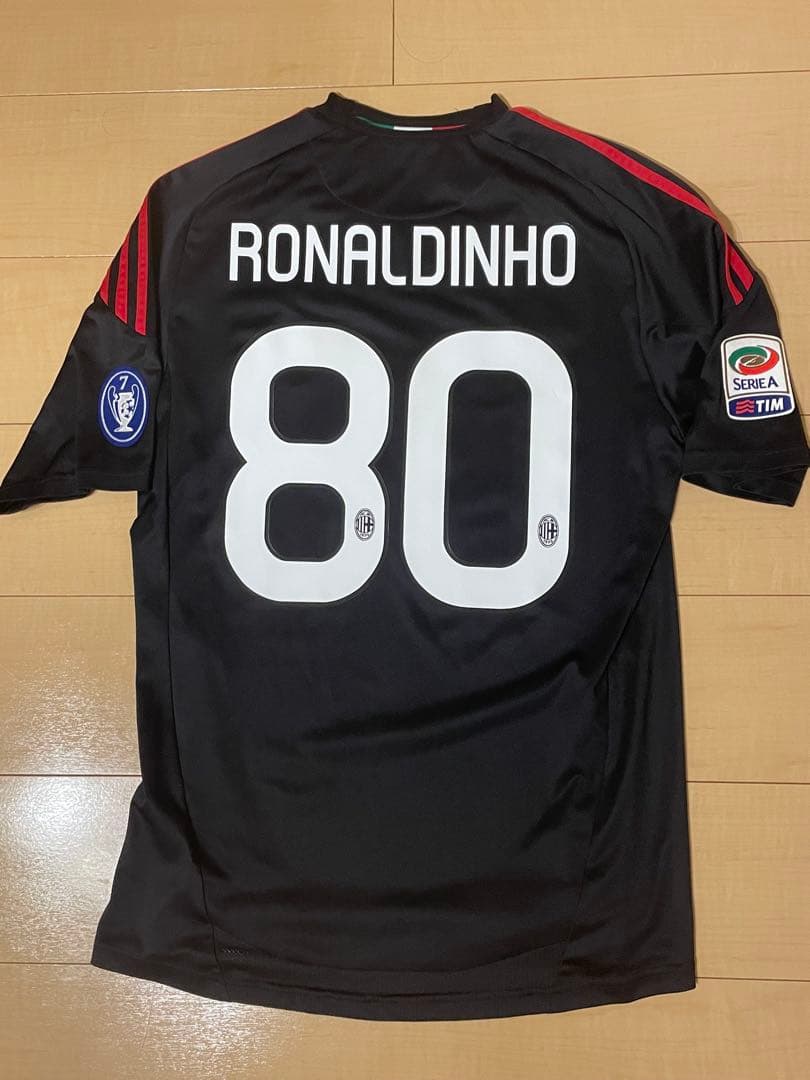セリエAサッカーユニフォームacミランアディダスロナウジーニョ10 11黒3rd