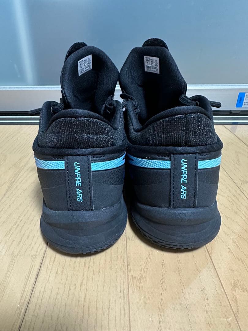 asics UNPRE ARS LOWバスケットボールシューズ
