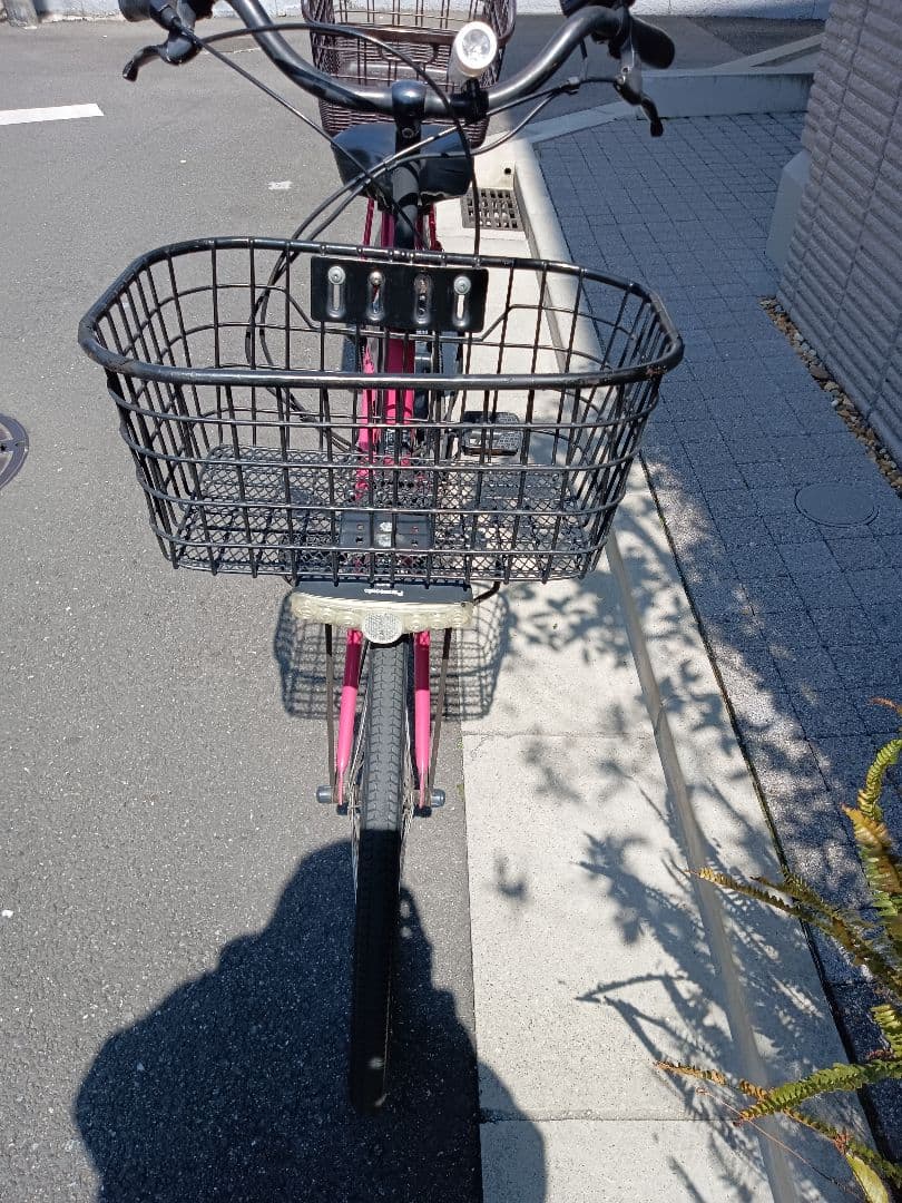 激安。子供乗せ用新基準アシスト２倍Panasonic電動アシスト自転車タイヤ新品