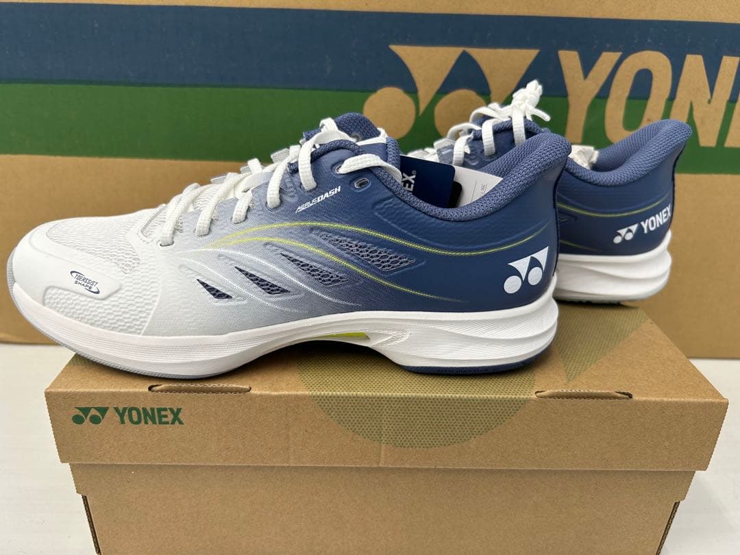 24.5㎝　エアラスダッシュ/100　新品未使用　YONEX　テニス